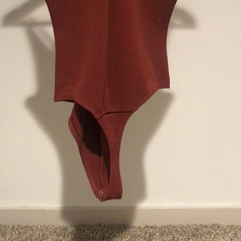 Express bodysuit - Picture 3 of 3